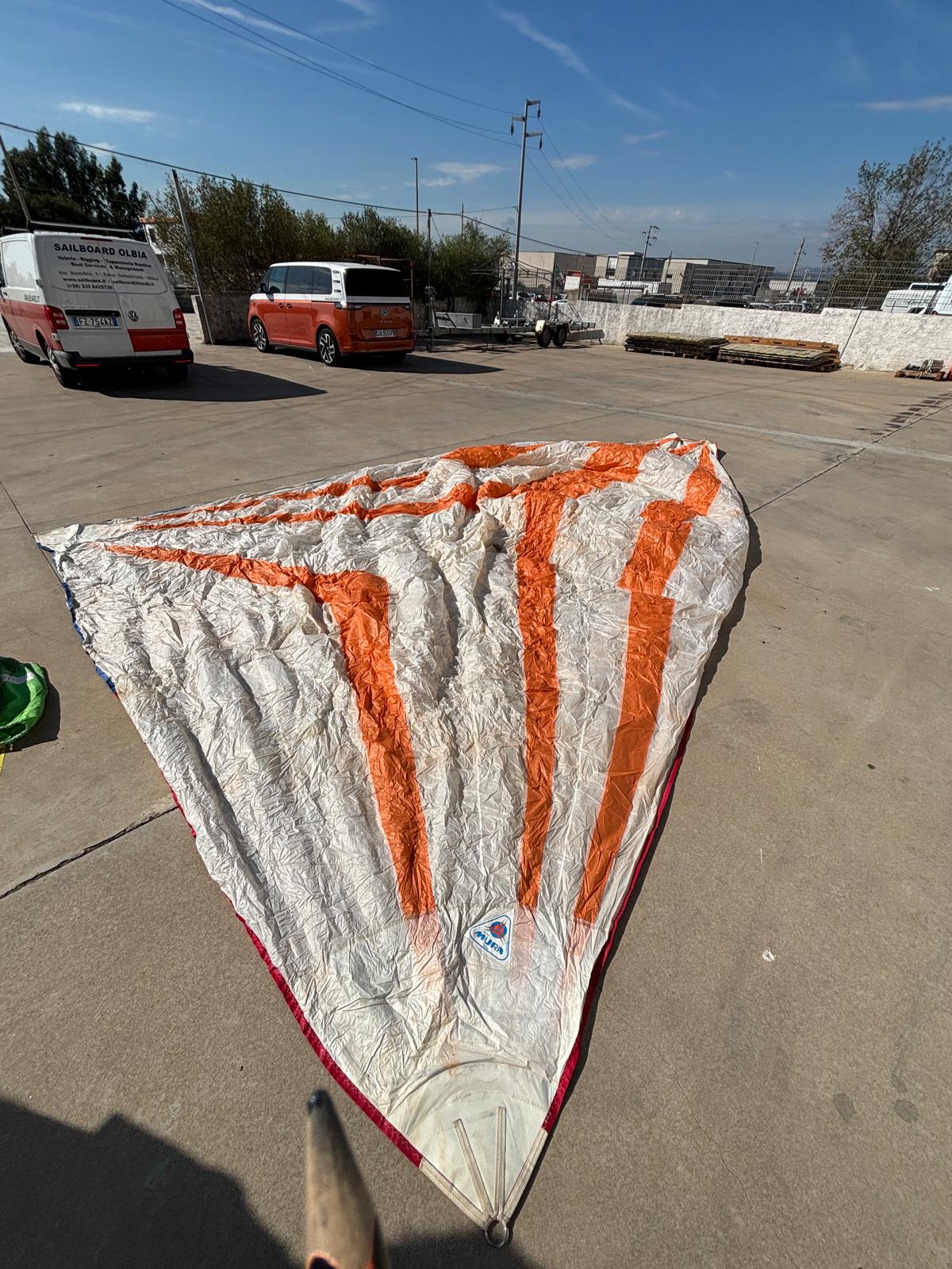 spinnaker orange and white #2231